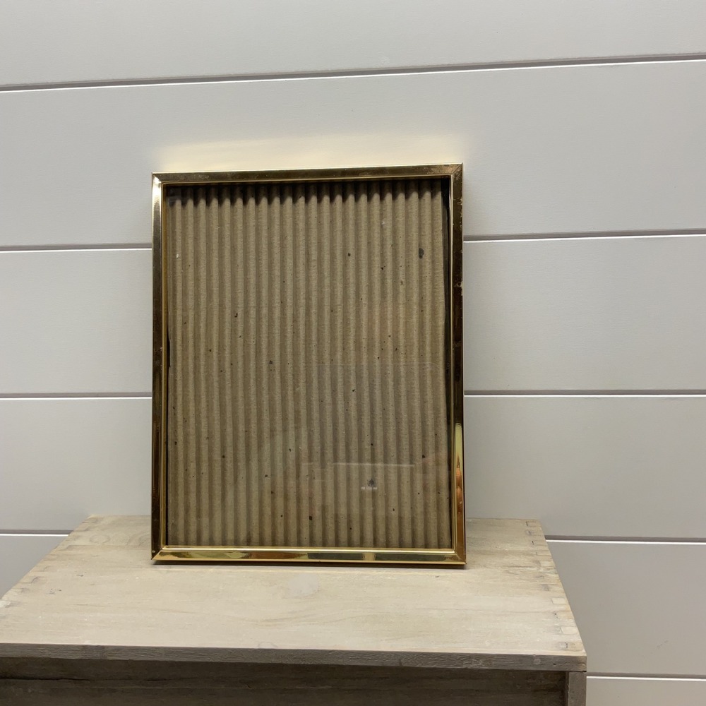 Vintage Gold Metal Ribbed 8x10 Picture Frame Deep Profile Wall Mount